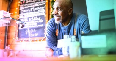 Why “Waiting for the Right Time” Keeps Future Franchise Owners Stuck