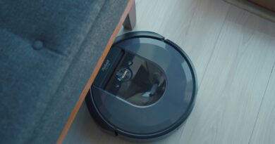 7 Futuristic Gadgets That Feel Like Science Fiction but Exist in the Real World Today