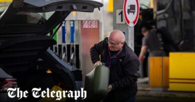 People urged to work from home in global oil crisis